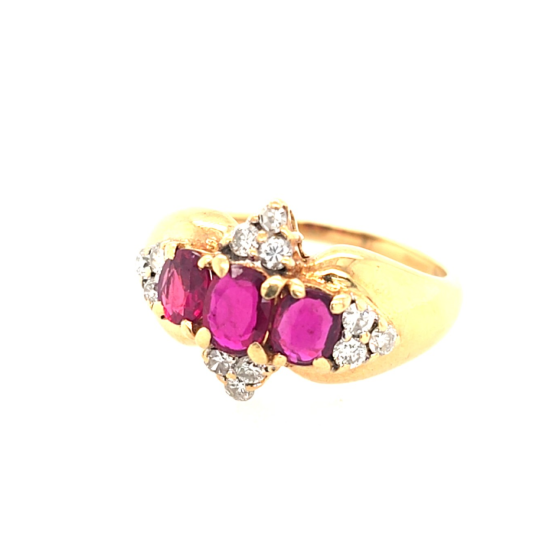 Pre Owned 18ct Ruby and Diamond Ring ZU294